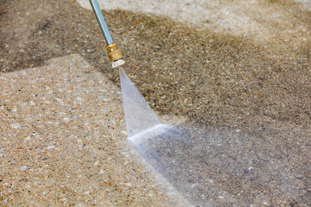 Playground Equipment Cleaning in Patterson Tract, CA